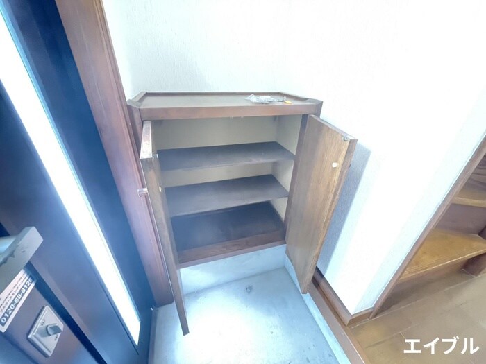 物件内観写真17　(靴箱)