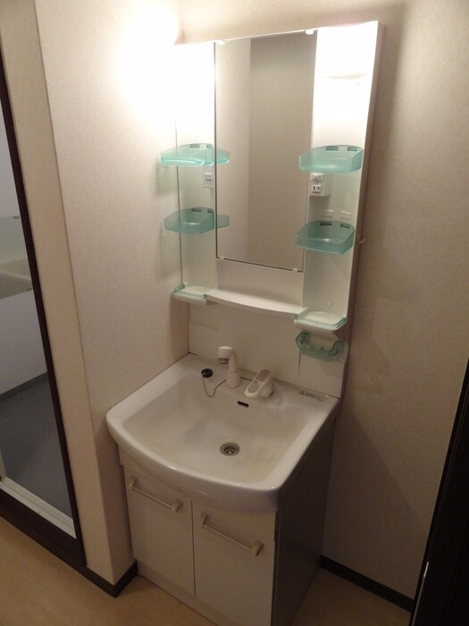 物件内観写真10　(洗面)