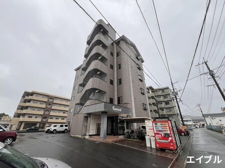 サクシード外観写真