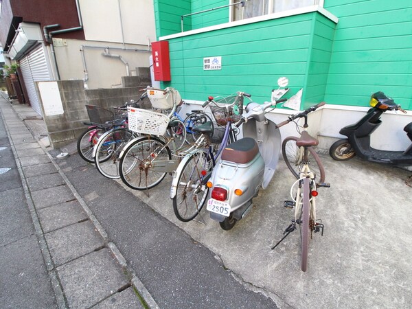 駐輪場