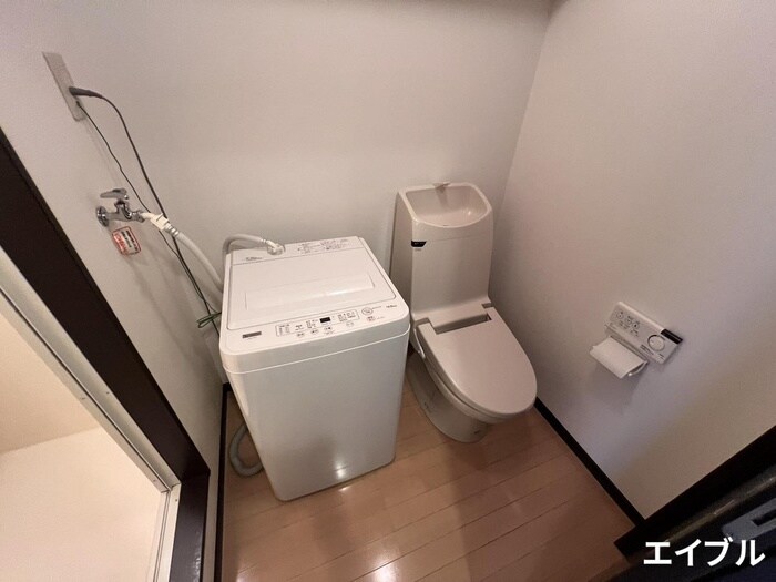 物件内観写真9　(トイレ)