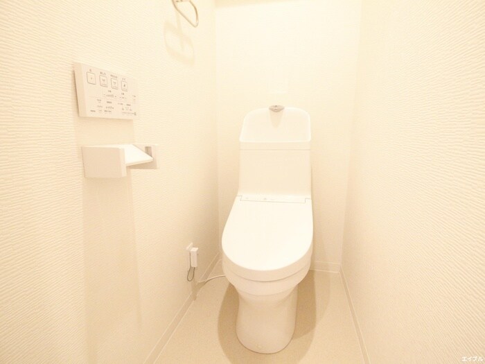 物件内観写真11　(トイレ)