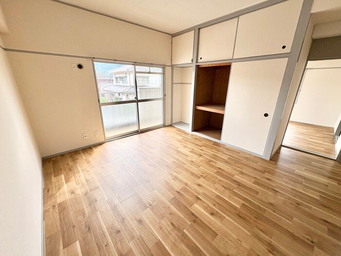 物件内観写真7　(居室)