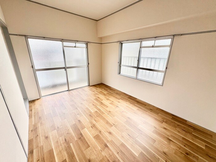 物件内観写真21　(居室)