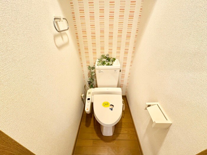 物件内観写真11　(トイレ)