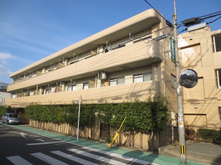 サンシャイン諸岡(208)外観写真