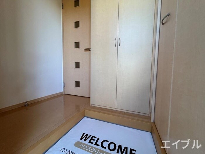 モナリエＴＯＫＵＤＡの玄関