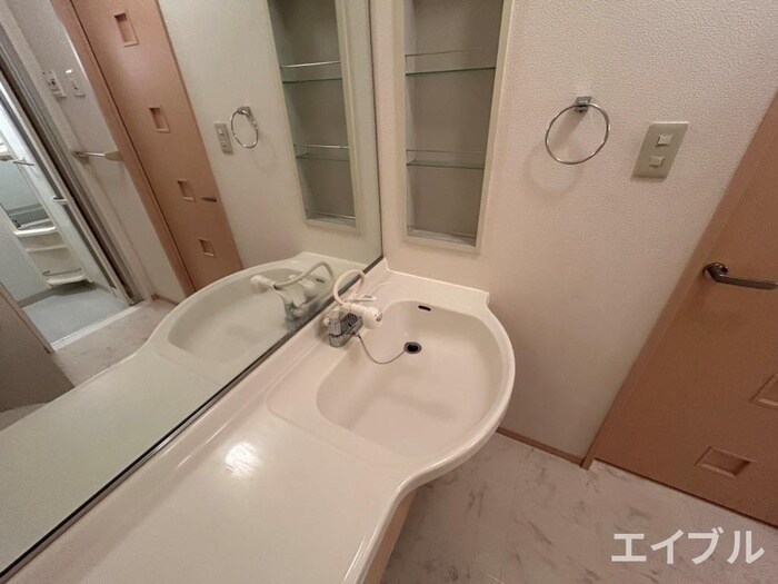 物件内観写真14　(洗面)