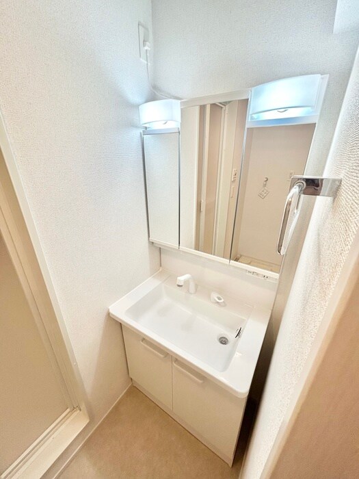 物件内観写真10　(洗面)