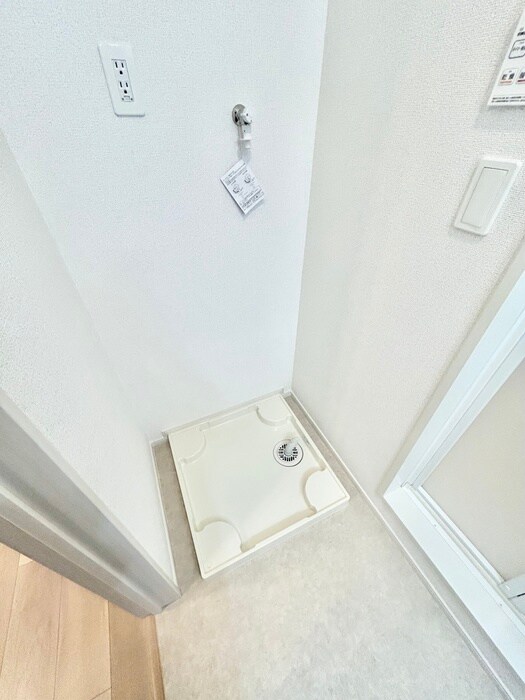 物件内観写真21　(洗濯機置場)