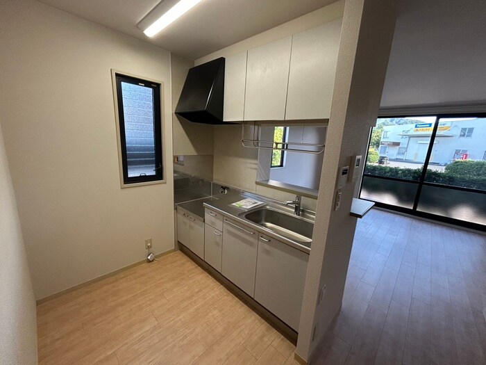 物件内観写真8　(キッチン)