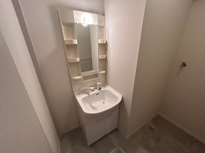 物件内観写真13　(洗面)