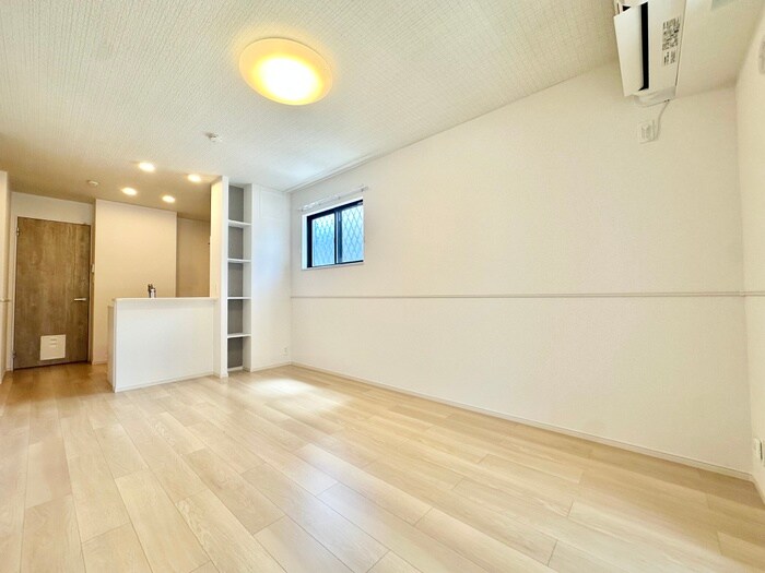 物件内観写真5　(居室)