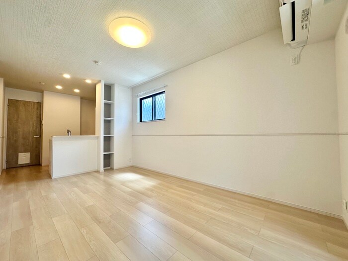 物件内観写真5　(居室)