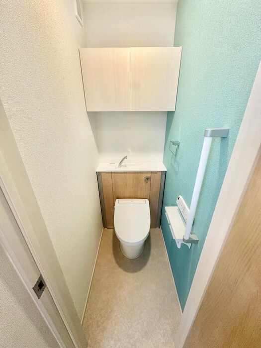 物件内観写真8　(トイレ)