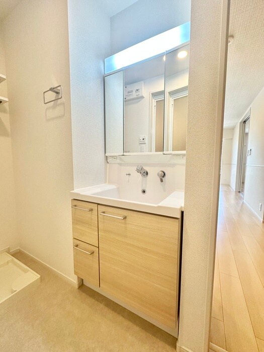 物件内観写真9　(洗面)