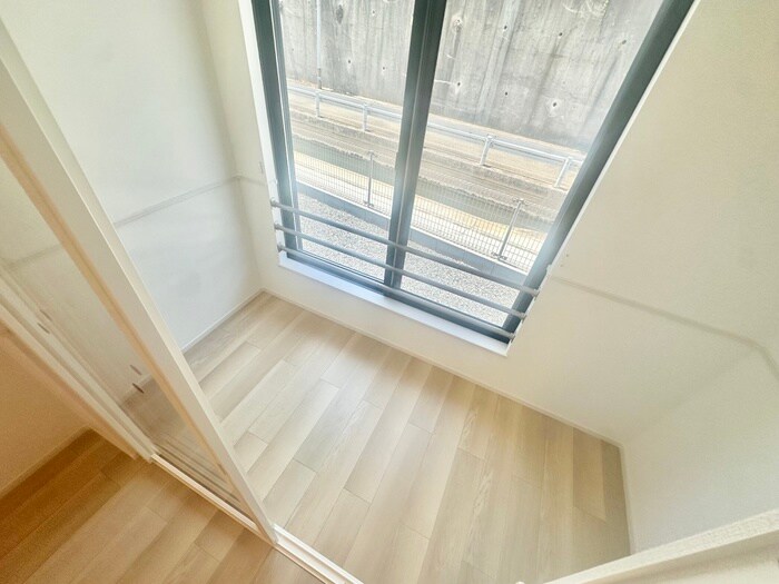 物件内観写真12　(内観写真)