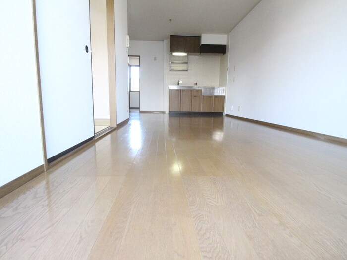 物件内観写真4　(内観写真)