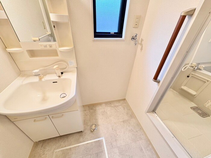 物件内観写真20　(洗濯機置場)