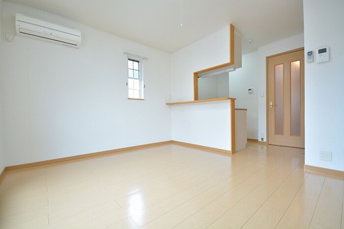 物件内観写真5　(居室)