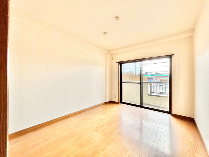 物件内観写真16　(内観写真)