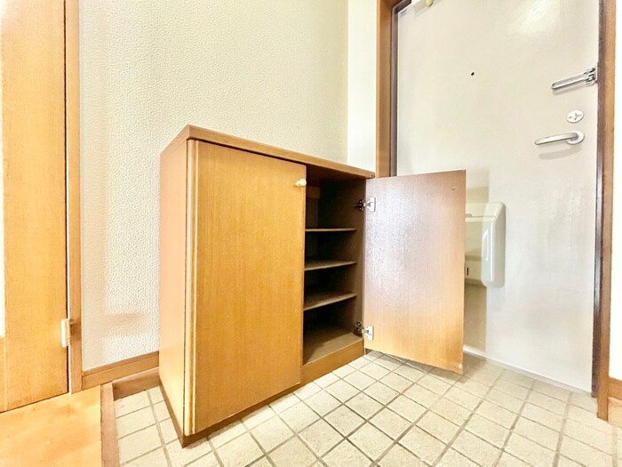 物件内観写真19　(靴箱)