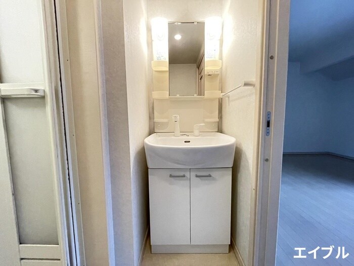 物件内観写真11　(洗面)