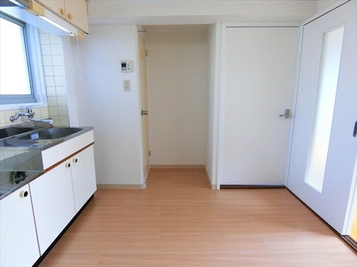 物件内観写真15　(居室)