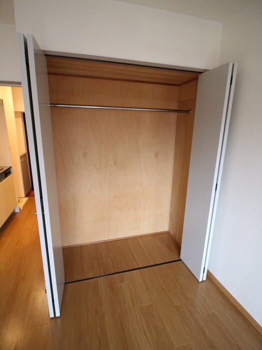 物件内観写真9　(収納)