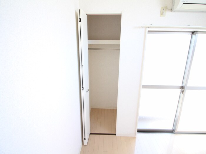 物件内観写真9　(収納)