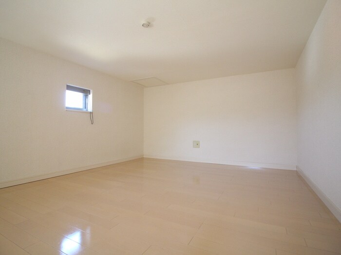 物件内観写真10　(ロフト)