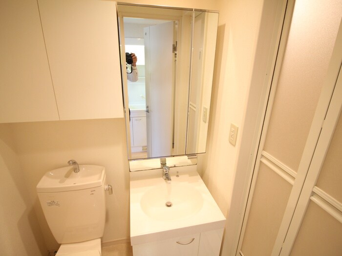 物件内観写真17　(洗面)