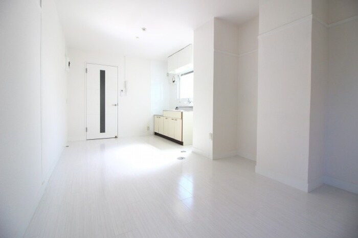 物件内観写真6　(居室)