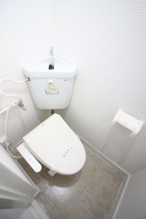 物件内観写真9　(トイレ)