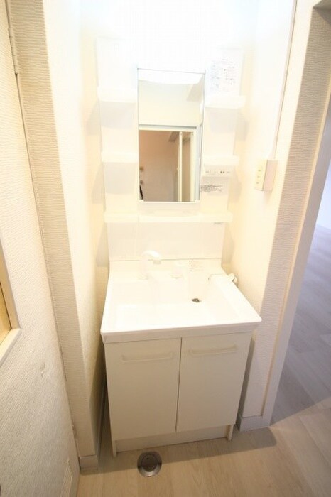 物件内観写真12　(洗面)