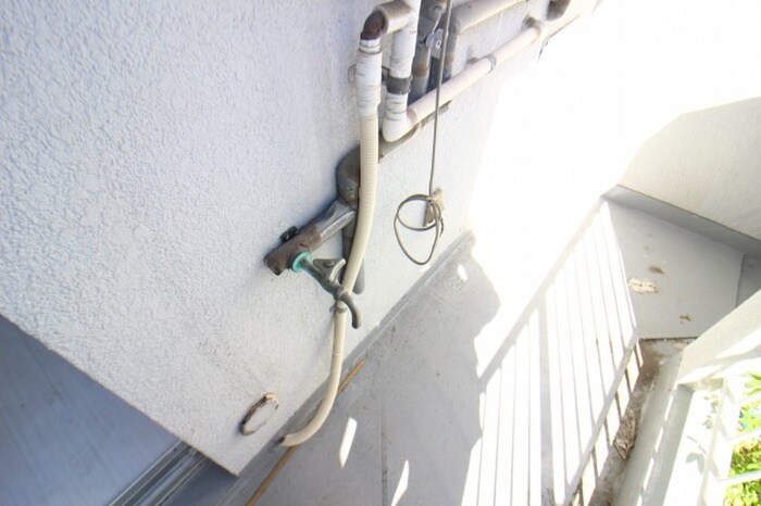 物件内観写真15　(洗濯機置場)