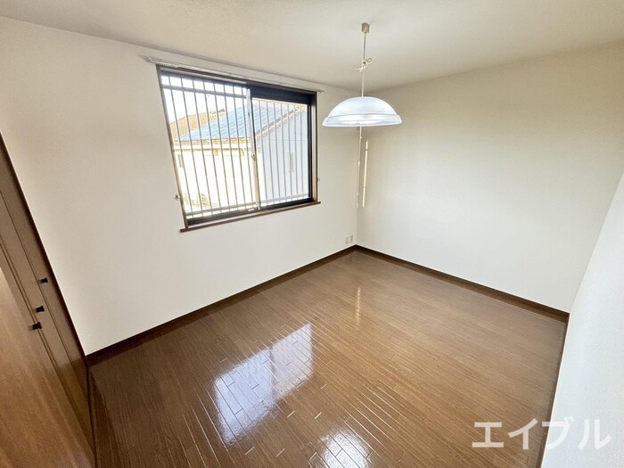 物件内観写真6　(居室)