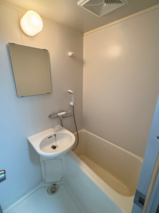 物件内観写真13　(バス／シャワールーム等)