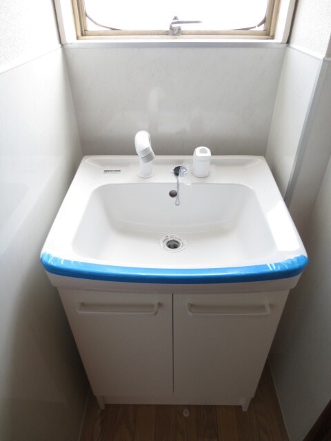 物件内観写真5　(洗面)