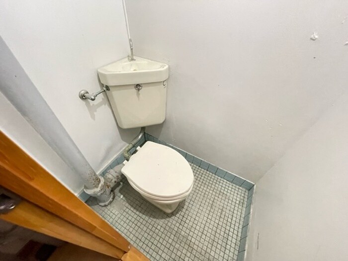 物件内観写真9　(トイレ)