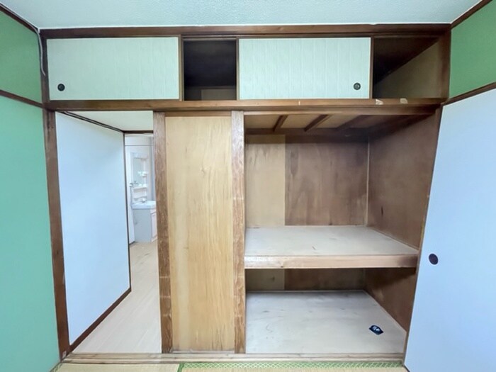 物件内観写真13　(収納)