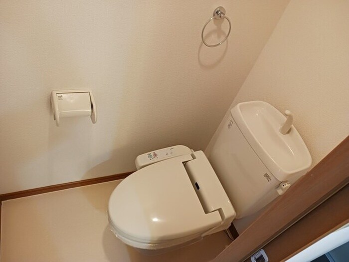 物件内観写真10　(トイレ)