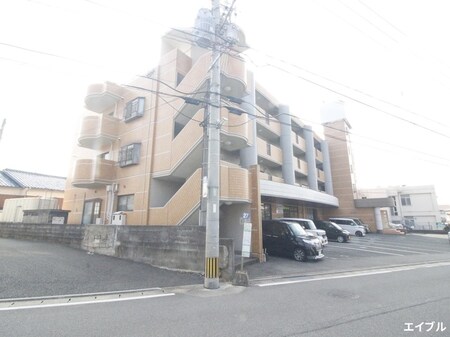 ア－バンハイツ四王寺外観写真