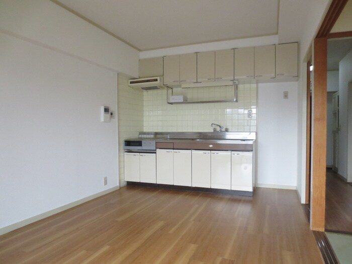 物件内観写真6　(居室)