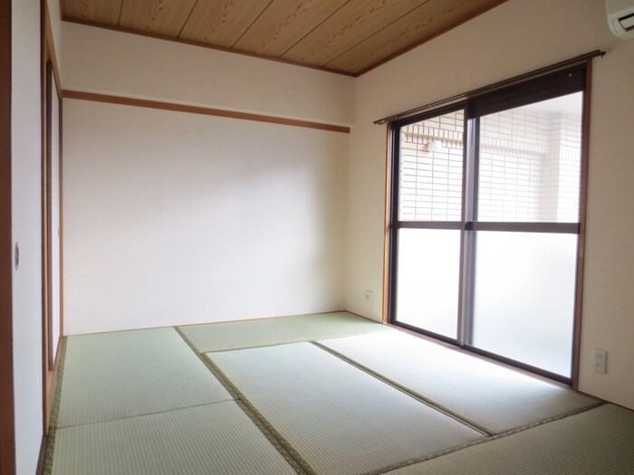 物件内観写真11　(居室)