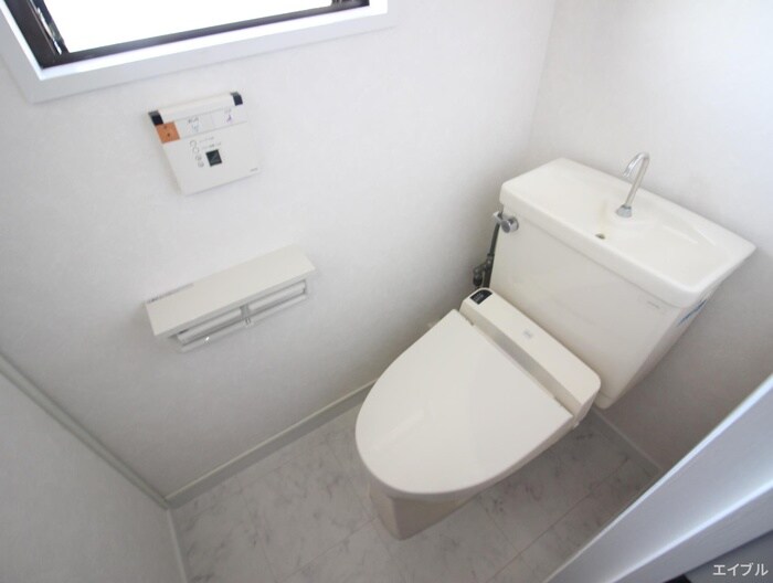 物件内観写真11　(トイレ)