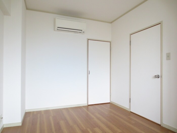 物件内観写真12　(居室)