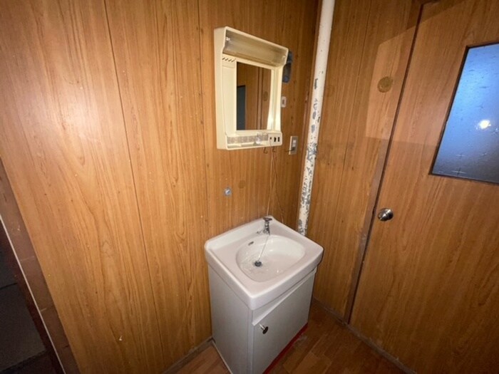 物件内観写真10　(洗面)