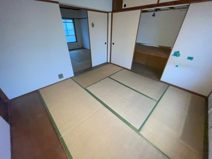 物件内観写真15　(居室)