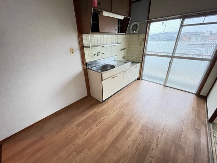 物件内観写真15　(居室)